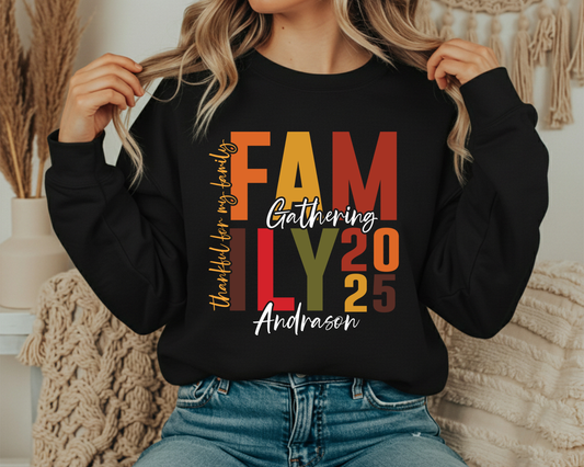 Family Thanksgiving 2025 Sweatshirt – Cozy Heavy Blend Comfort